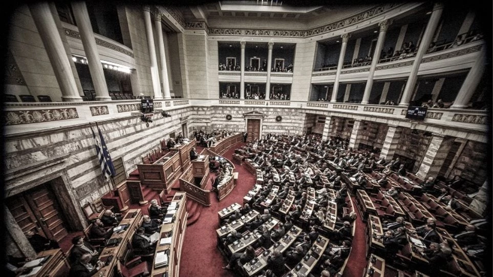 Παρασκευή στις 10 το πρωί η συζήτηση στη Βουλή για τη συμφωνία Ελλάδας -ΠΓΔΜ